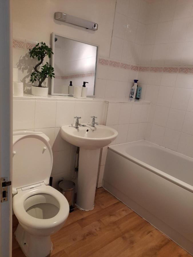 Gracenote Properties Hemel Hempstead - Serviced Apartment With Free Parking المظهر الخارجي الصورة
